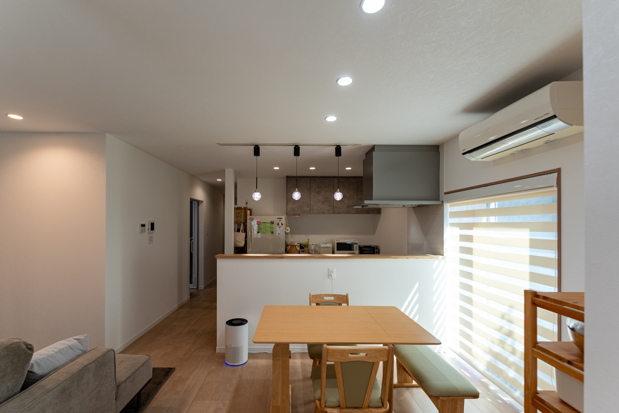 お部屋の内観